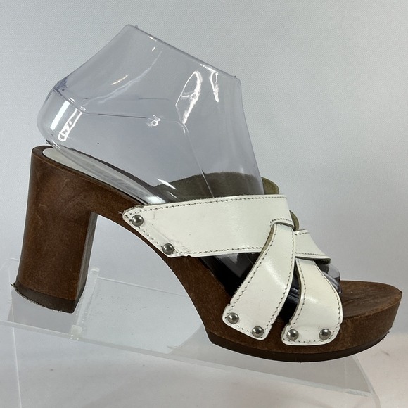 Candie’s Shoes - Vintage Candies Chunky Heel Wood Sandal Women's 9 White Leather Straps Studs Y2K